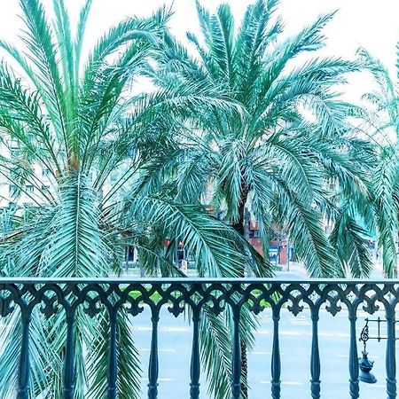 Tranquilo Y Acogedor En El Centro De La Ciudad Apartment Valencia Bagian luar foto