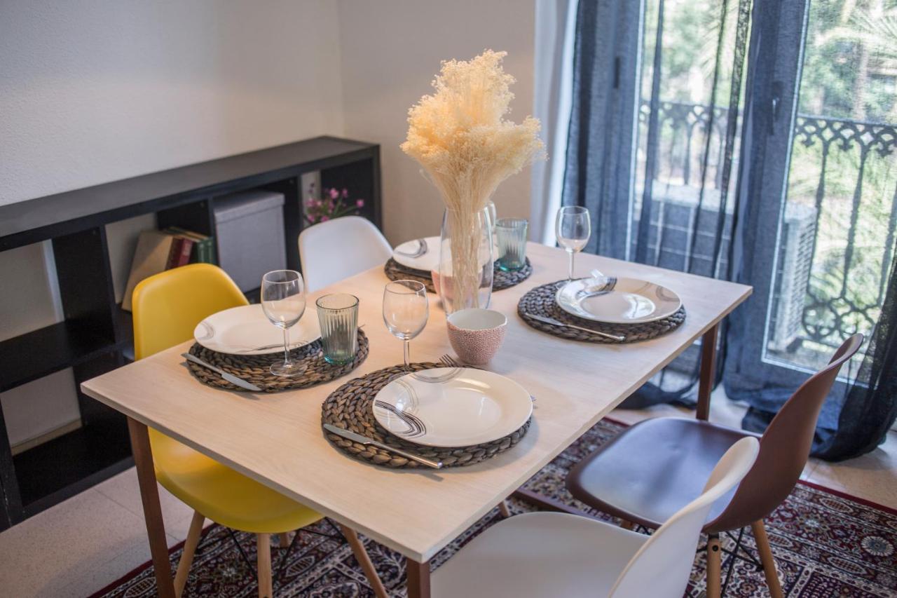 Tranquilo Y Acogedor En El Centro De La Ciudad Apartment Valencia Bagian luar foto