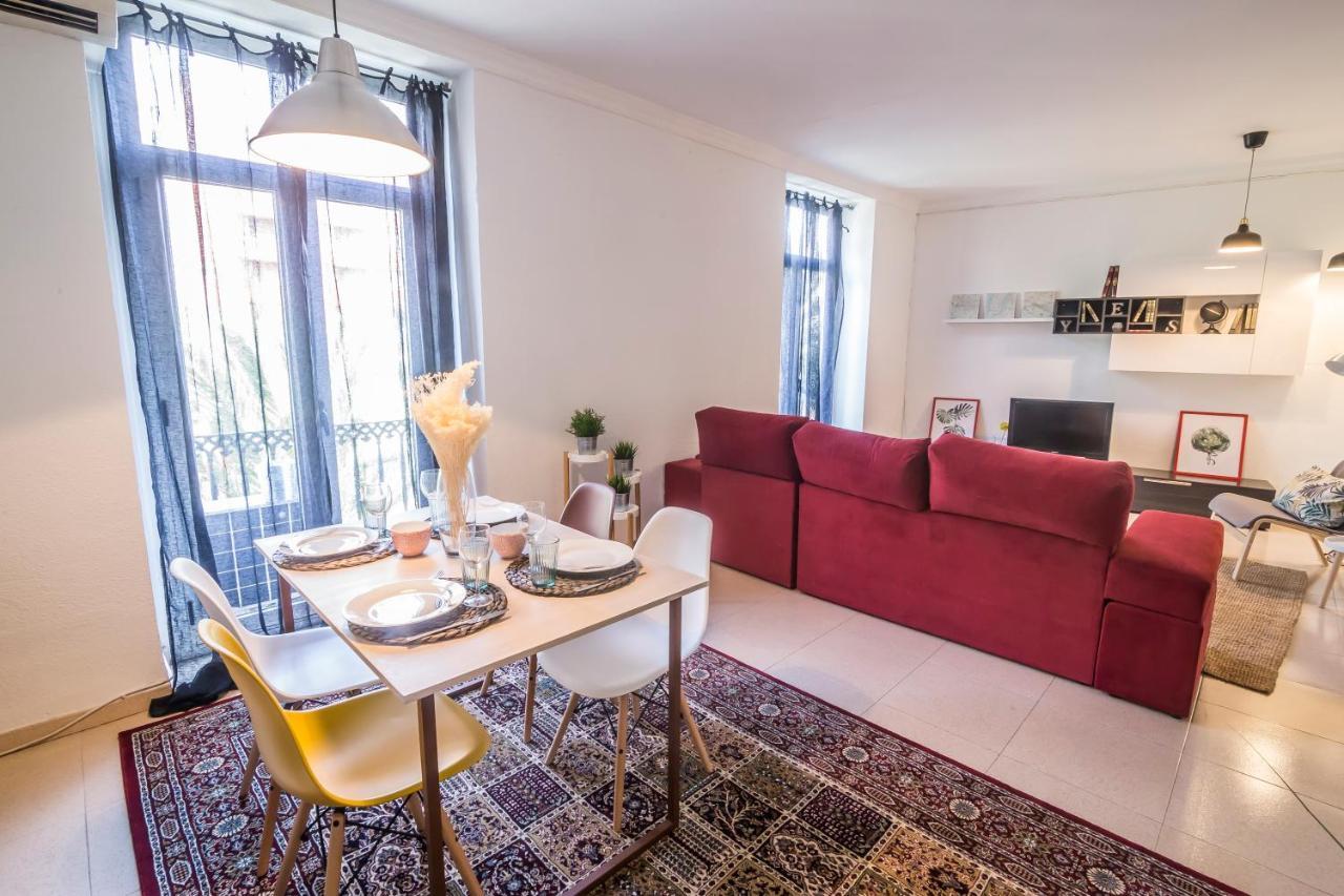Tranquilo Y Acogedor En El Centro De La Ciudad Apartment Valencia Bagian luar foto